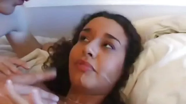 Hármas családi sex video kaland Robbye Bentley-vel, Nella Jay-vel és Billy Glide-dal