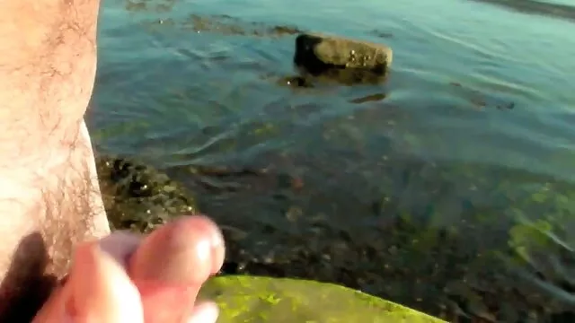 A piszkos kurva Hana Haruna fagyit nyal, családi szex videók és összezavarodik a tejszínnel