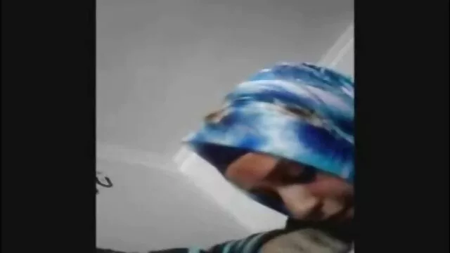 A fehér lány, Amanda West elveszti az szex csaladi eszét az őrült szextől