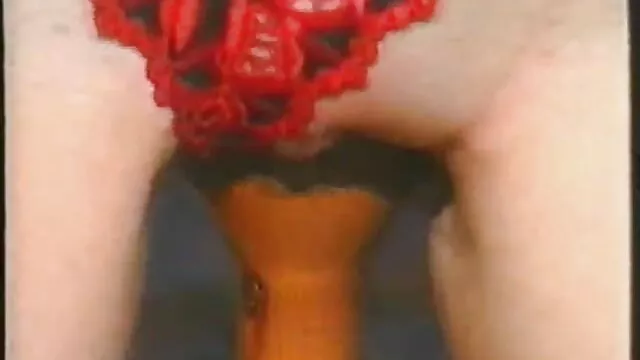Busty kurva kövér családi porno videok Gitte tökéletes cicit nyújt Ryannek