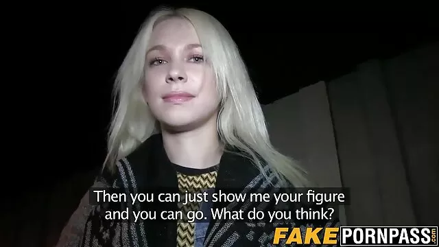 A kibaszott kurva, Gwen Diamond a 69-es pózban csiklandozza a családi szex képek csiklóját