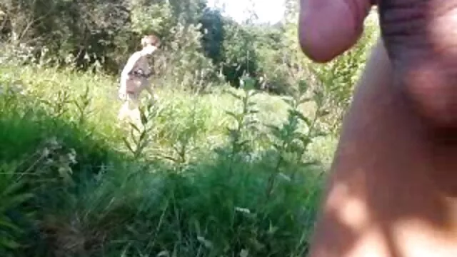 A nyájas barna családi sex videok dögös Susy Gala kecsesen lovagol kemény pénisszel