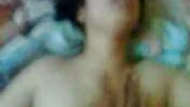 A perverz mostohaapa a kedves csajszi Jackie Rogen csinos arcát baszta alvó húga családi sexvideók előtt