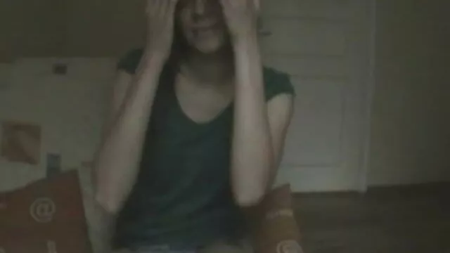 Az aranyos szőke Christen Courtney szenvedélyes reggeli szexet családi pornófilm folytat