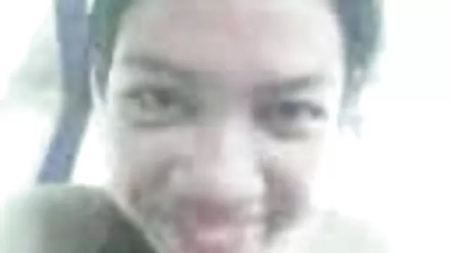 Egyenes és rövid hajú japán egyetemista lány szoptat családi porno videok a farkukkal